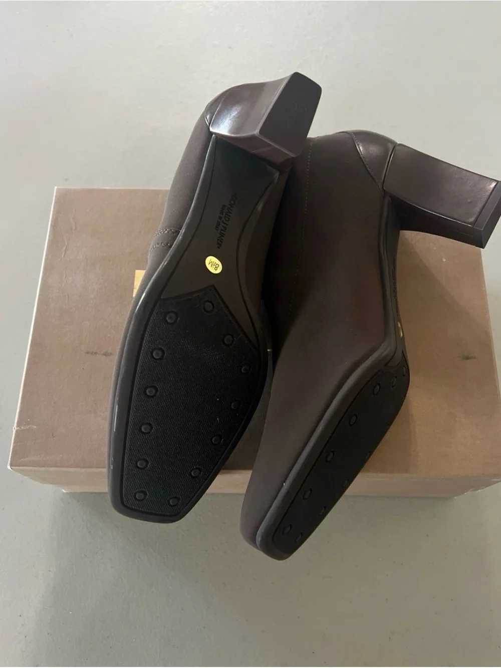 Women’s Heels Shoes Size 8.5